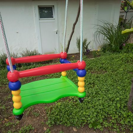 Apartment Andres ツリクヴェニツァ エクステリア 写真